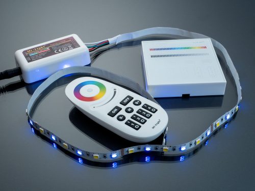 MiLight B3 RGB+W fali vezérlő 3V Elemes