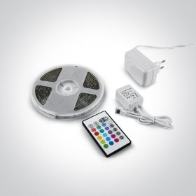   7820A / RGB SET RGB 5M + Távoli 2W / m / színes IP20 24V / 230V